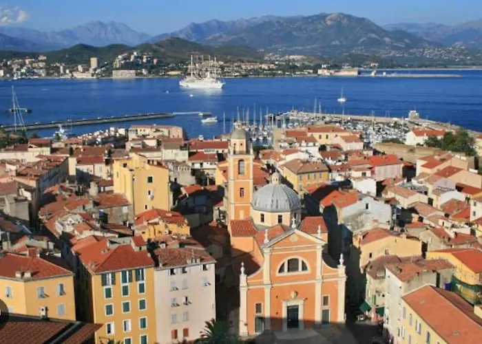 Idealement Place Appartamento